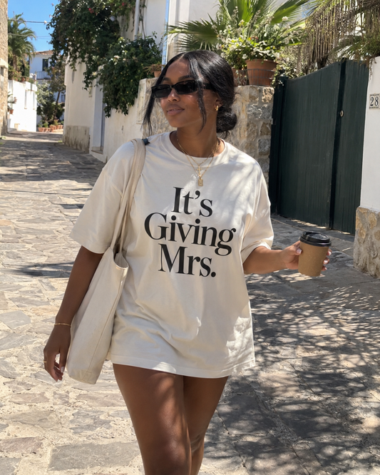It's Giving Mrs.